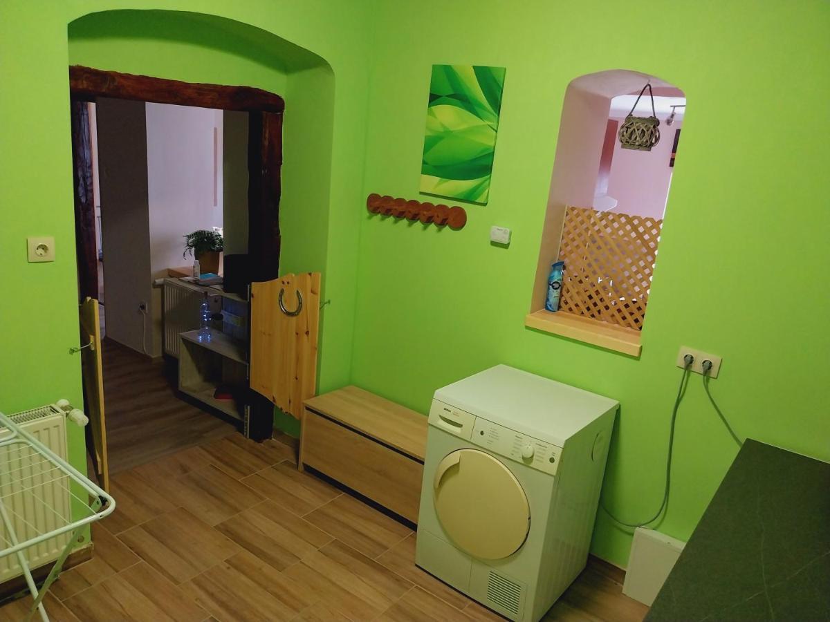 Lovas Vendégház Obanya Exterior foto